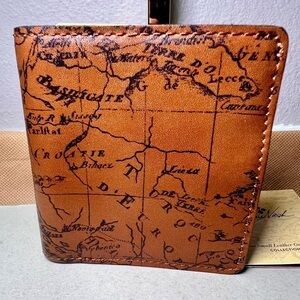 NWT Patricia Nash Eliza Signature Map Print Wallet